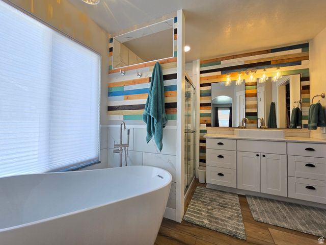 2002 S CHELEMES WAY, Clearfield, UT 84015