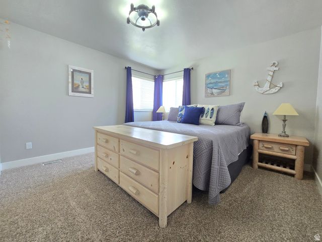 2002 S CHELEMES WAY, Clearfield, UT 84015