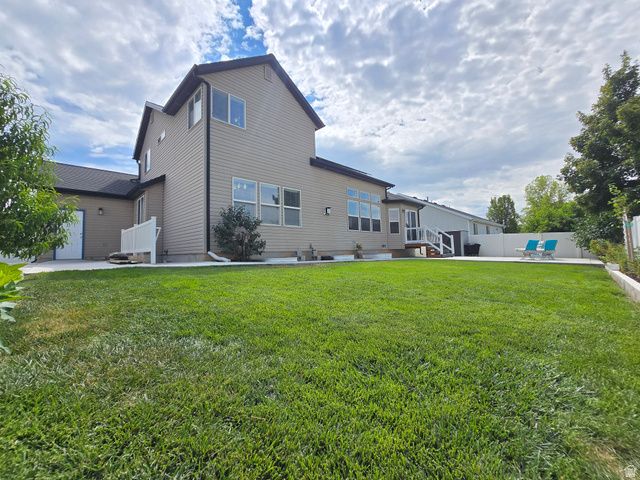 2002 S CHELEMES WAY, Clearfield, UT 84015