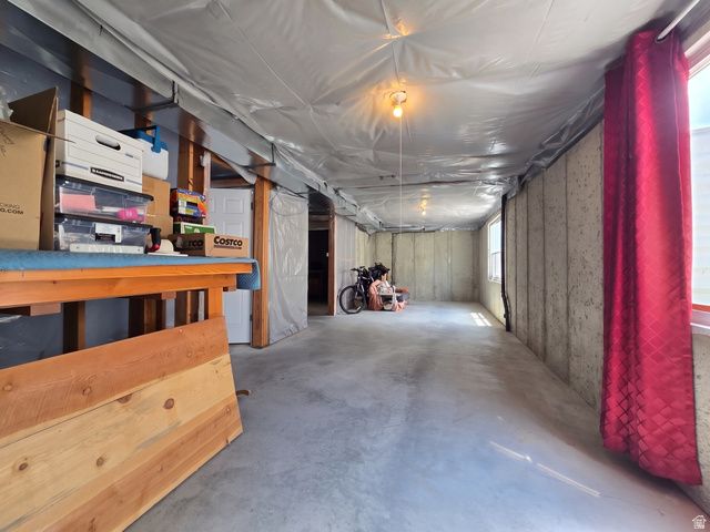 2002 S CHELEMES WAY, Clearfield, UT 84015