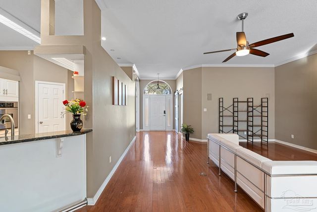 3377 Crestview Ln, Gulf Breeze, FL 32563