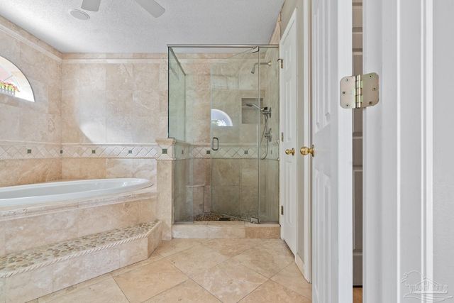 3377 Crestview Ln, Gulf Breeze, FL 32563