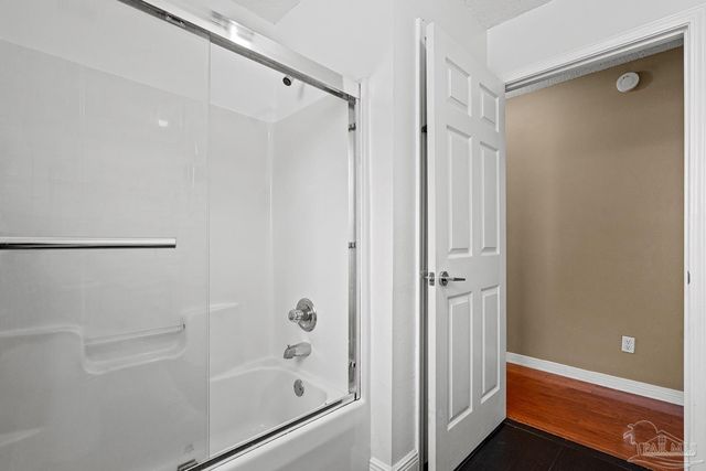 3377 Crestview Ln, Gulf Breeze, FL 32563