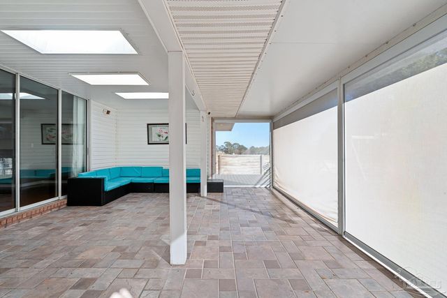 3377 Crestview Ln, Gulf Breeze, FL 32563