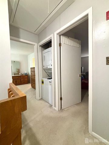 1025 Schmidt Lane, North Brunswick, NJ 08902