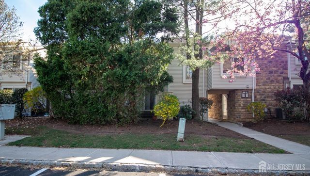 1025 Schmidt Lane, North Brunswick, NJ 08902