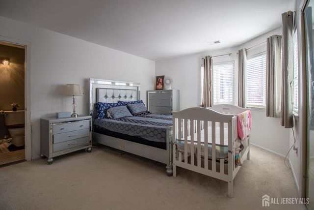 1025 Schmidt Lane, North Brunswick, NJ 08902