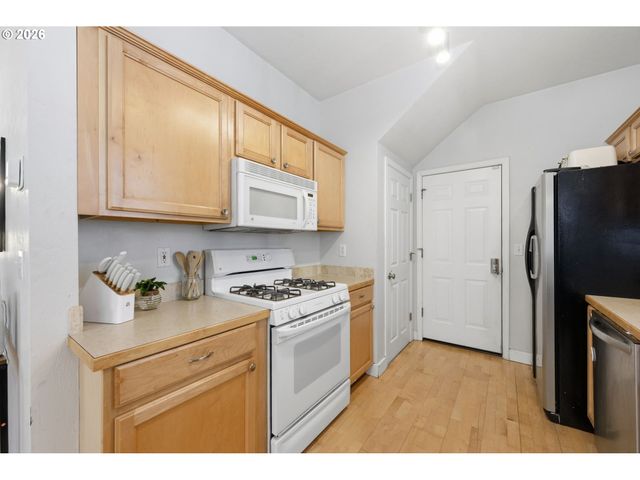 3625 KENDRA St, Eugene, OR 97404