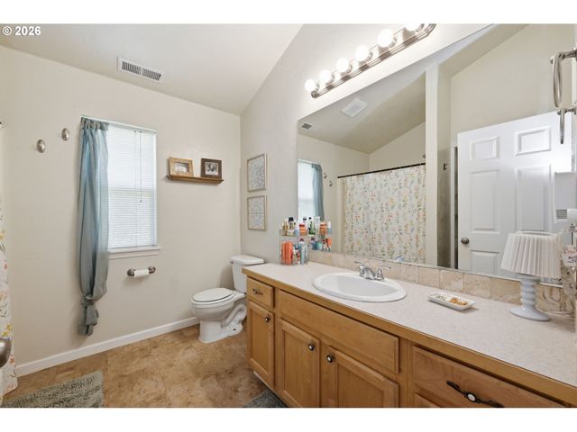 3625 KENDRA St, Eugene, OR 97404