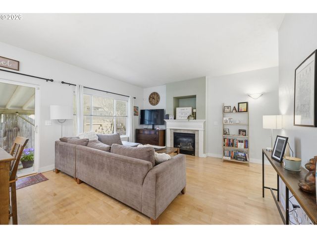 3625 KENDRA St, Eugene, OR 97404