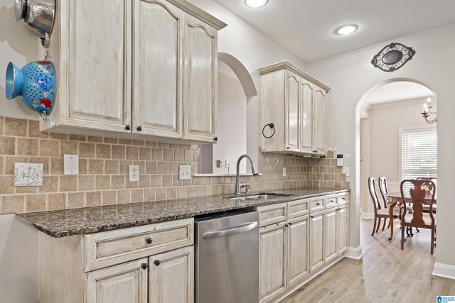 109 BENTMOOR CIRCLE, Helena, AL 35080