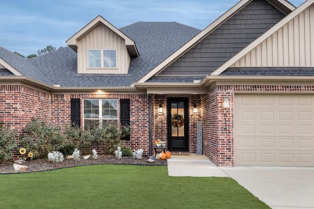 6126 Creekwater Drive, Alexander, AR 72002