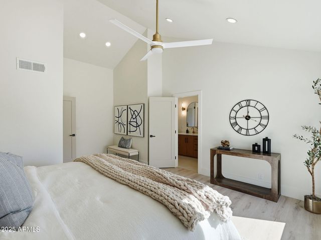 6613 N 81ST Place, Scottsdale, AZ 85250