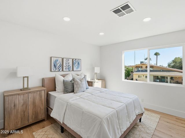 6613 N 81ST Place, Scottsdale, AZ 85250