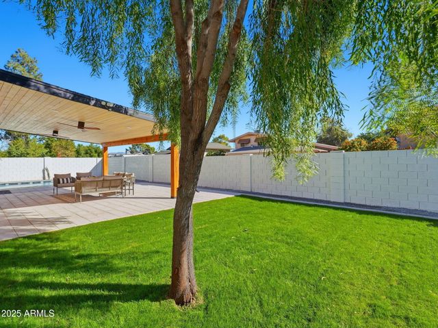 6613 N 81ST Place, Scottsdale, AZ 85250