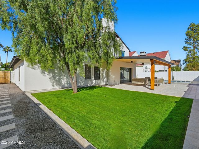 6613 N 81ST Place, Scottsdale, AZ 85250