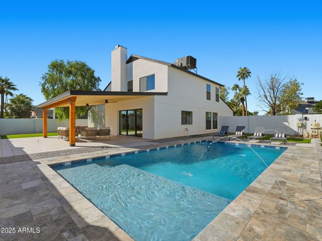 6613 N 81ST Place, Scottsdale, AZ 85250