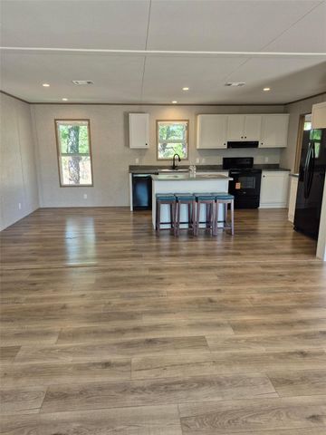 1801 Concord, Kingsland, TX 78639