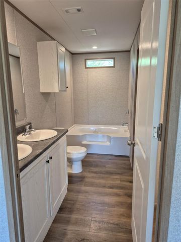 1801 Concord, Kingsland, TX 78639