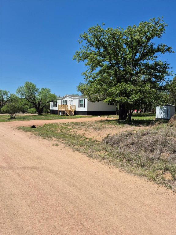 1801 Concord, Kingsland, TX 78639