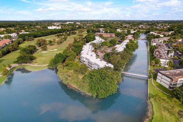 8370 Sands Point Boulevard Boulevard H208, Tamarac, FL 33321