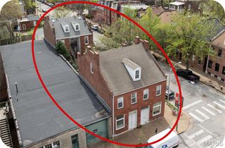 1022 Russell Boulevard, St Louis, MO 63104