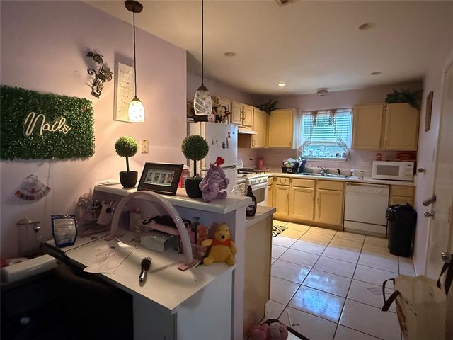 3306 Garrison Court, Houston, TX 77014