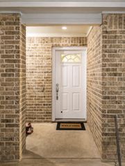 3306 Garrison Court, Houston, TX 77014