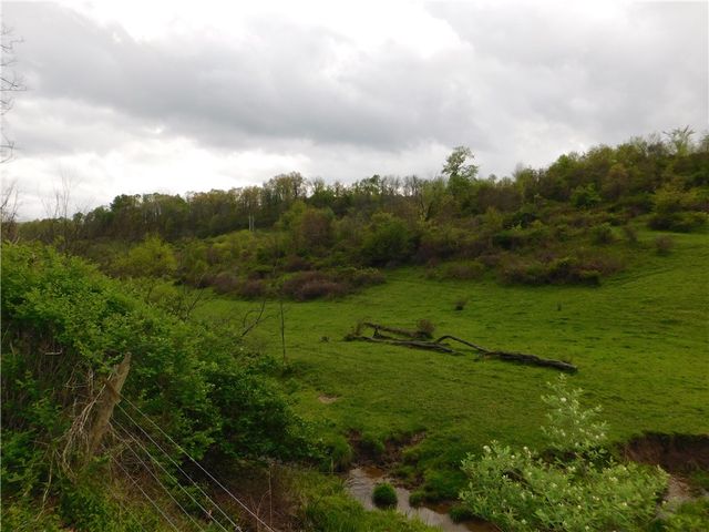 108 Oak Spring Rd, East Finley, PA 15377