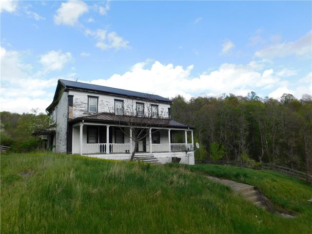 108 Oak Spring Rd, East Finley, PA 15377