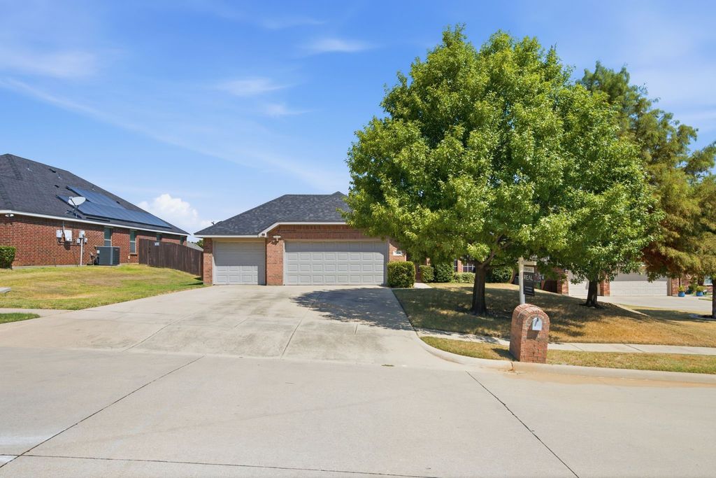 513 Northbrook Avenue, Oak Point, TX 75068 — photo 2
