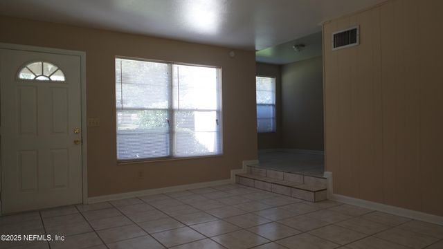 7963 LE MANS Drive, Jacksonville, FL 32210