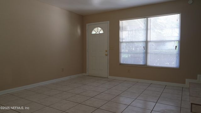 7963 LE MANS Drive, Jacksonville, FL 32210