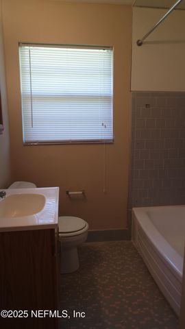 7963 LE MANS Drive, Jacksonville, FL 32210