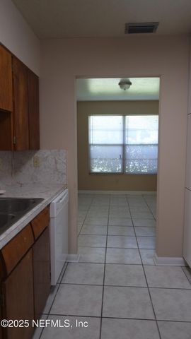 7963 LE MANS Drive, Jacksonville, FL 32210