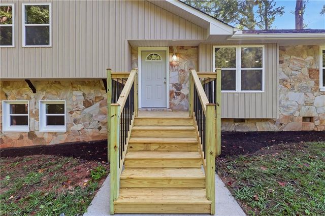 1505 Brannock Drive, Greensboro, NC 27406