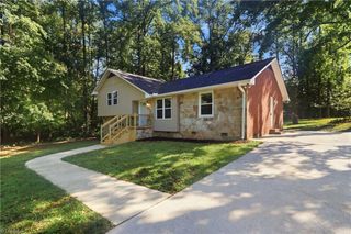 1505 Brannock Drive, Greensboro, NC 27406