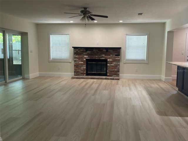 1850 JUAREZ WAY S, St Petersburg, FL 33712