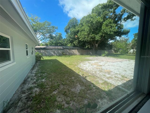 1850 JUAREZ WAY S, St Petersburg, FL 33712