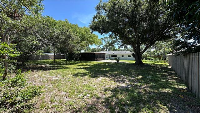 1850 JUAREZ WAY S, St Petersburg, FL 33712