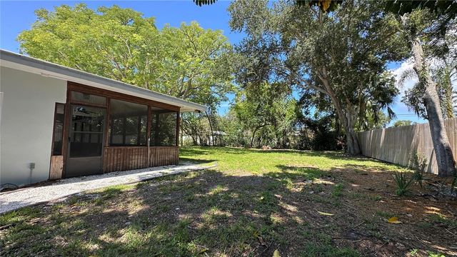 1850 JUAREZ WAY S, St Petersburg, FL 33712