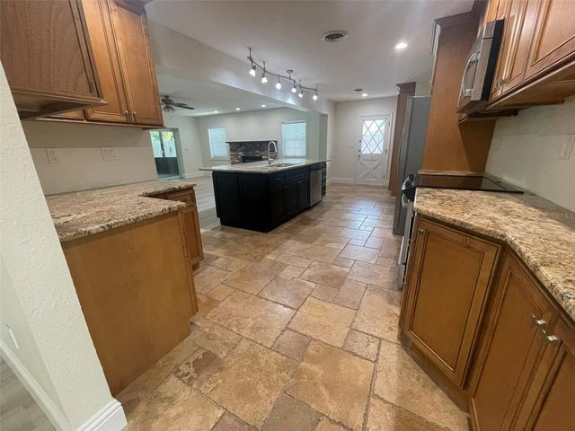 1850 JUAREZ WAY S, St Petersburg, FL 33712