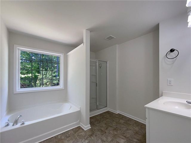 956 Buckhorn Bend, Locust Grove, GA 30248