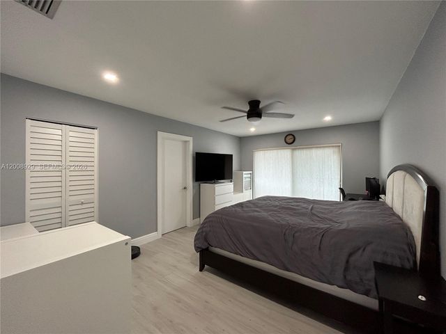 11121 SW 110th Rd 11121, Miami, FL 33176