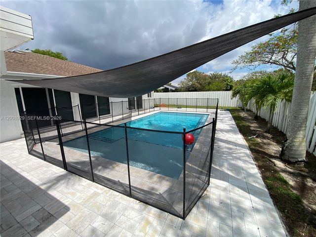 11121 SW 110th Rd 11121, Miami, FL 33176