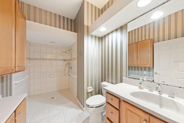 280 BELLEVIEW BOULEVARD, Belleair, FL 33756