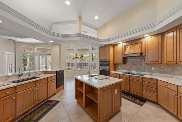 280 BELLEVIEW BOULEVARD, Belleair, FL 33756