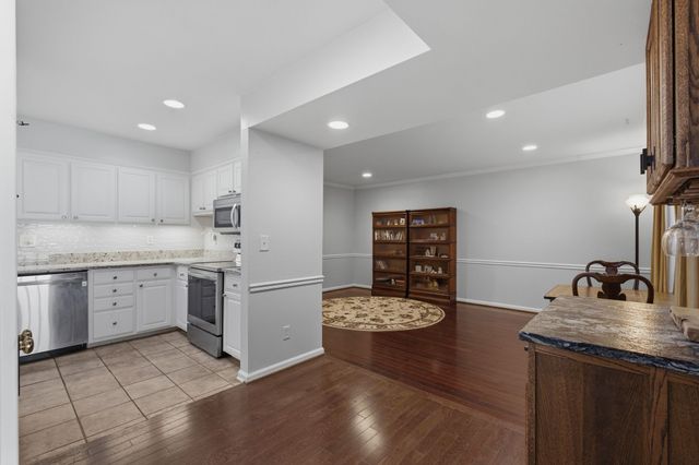326 Elmington Ave, Nashville, TN 37205