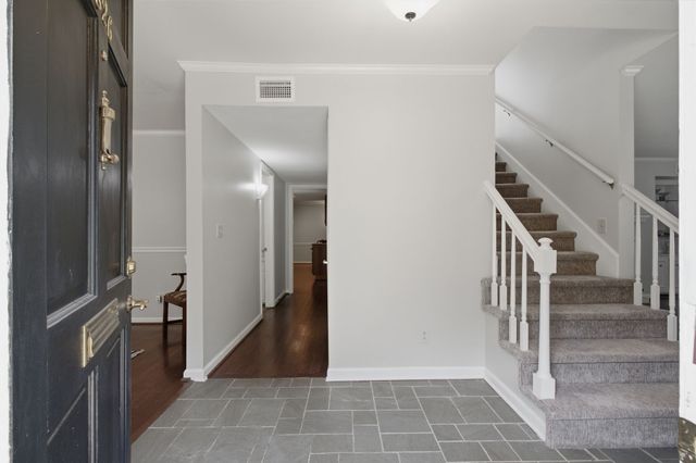 326 Elmington Ave, Nashville, TN 37205