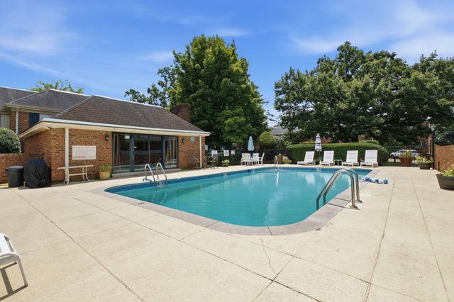 326 Elmington Ave, Nashville, TN 37205